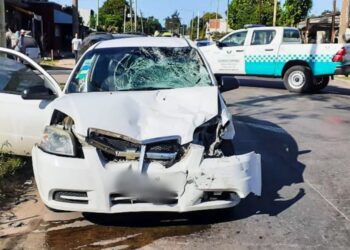 Florencio Varela: Subcomisario chocó y mató a dos jóvenes