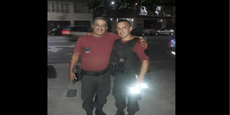 Video – Parque Patricios: Un Policía de la Ciudad salvó a un hombre que intentaba suicidarse