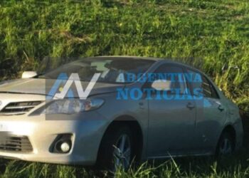 Merlo: Robaron un auto y chocaron a una ciclista mientras huían de la Policía, dejándola gravemente herida