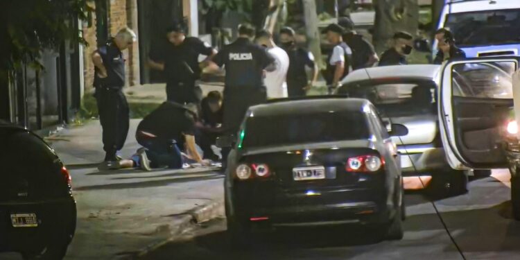 Video – Moreno: Atraparon a un grupo de delincuentes que realizaban entraderas