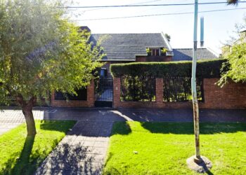 Lomas de Zamora: Salvaje golpiza a una pareja de ancianos y a su hijo cuadripléjico en una entradera