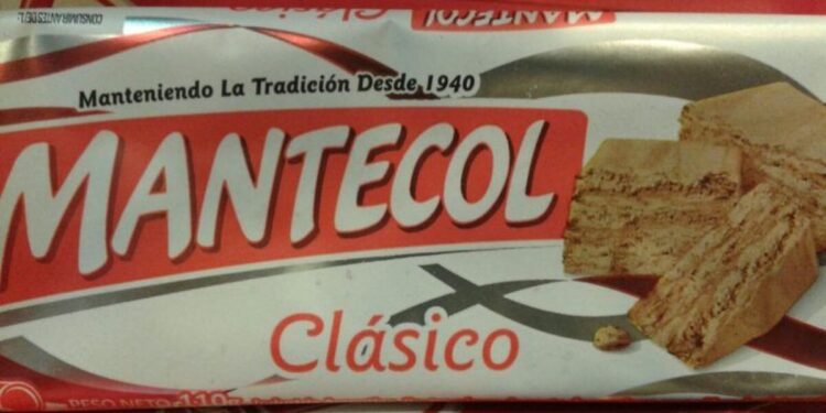 La ANMAT prohibió la venta de una golosina falsa que imitaba a el Mantecol.