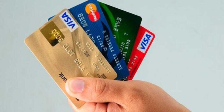 El Gobierno aumentó 69% el reintegro para compras con tarjeta de débito.