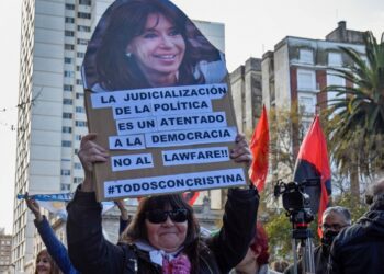 Larreta no acatará el fallo para sacar la policía de las cercanías de la casa de Cristina Kirchner.