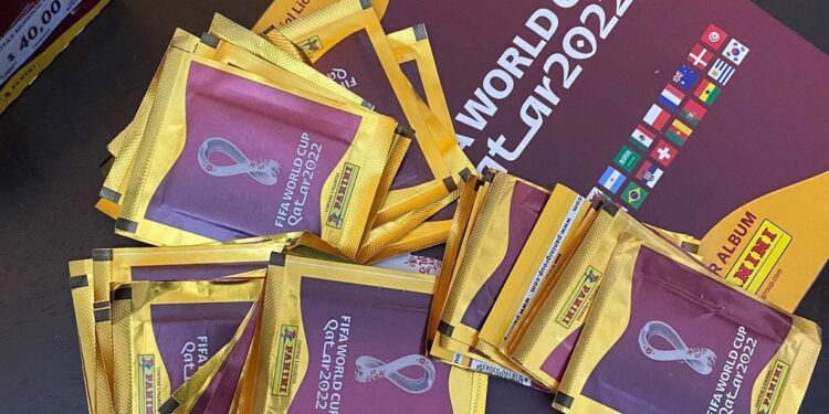 El boom del álbum de figuritas Qatar 2022: del coleccionismo al fetichismo de la imagen.