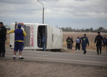 Imputaron al chofer del micro con hinchas de Boca accidentado.
