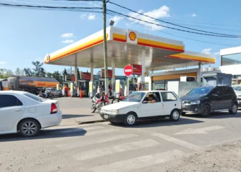 SIN NAFTA HASTA CUANDO HABRA FALTANTES .