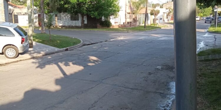 HURLINGHAM: BARRIO LUNA ZONA LIBERADA .