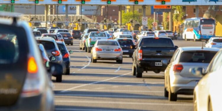 Aumentaron los peajes de la Panamericana y del Acceso Oeste, otro golpe al bolsillo.