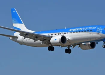 El Gobierno lanzó una promoción para comprar pasajes aéreos hasta en 18 cuotas sin interés.