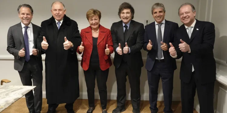 Milei y Kristalina Georgieva estuvieron cara a cara 75 minutos y una misión del FMI viaja a Buenos Aires.