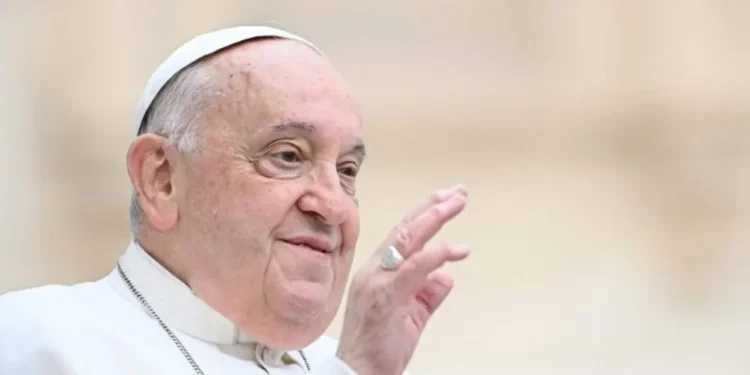El Papa fue internado en el hospital Gemelli debido a su bronquitis.