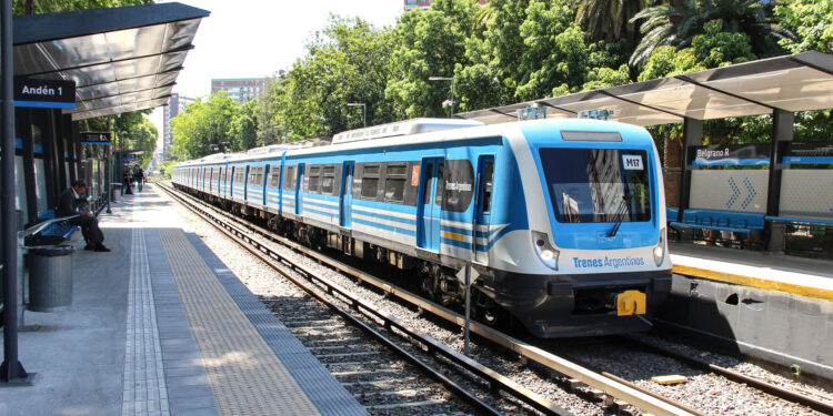 Segundo día de protesta de maquinistas: trenes del AMBA con demoras y cancelaciones.