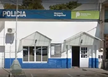 Tragedia en Hurlingham: un joven fue asesinado de un balazo en la nuca durante una pelea familiar y el agresor sigue prófugo.