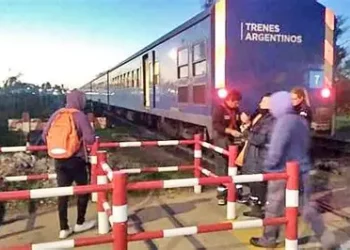 Un joven se arrojó a las vías en Presidente Derqui