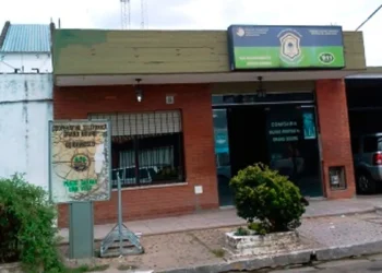 Grand Bourg :Roban con carrito de bebe
