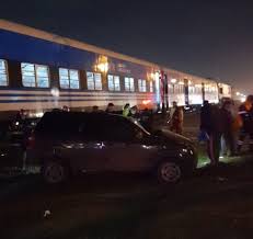 MARCOS PAZ : UNA JOVEN FALLECE TRAS SER EMBESTIDA POR TREN .