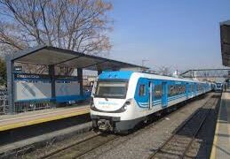 Usuarios reportaron esta mañana importantes demoras y cancelaciones en el ramal González Catán de la línea Belgrano Sur.
