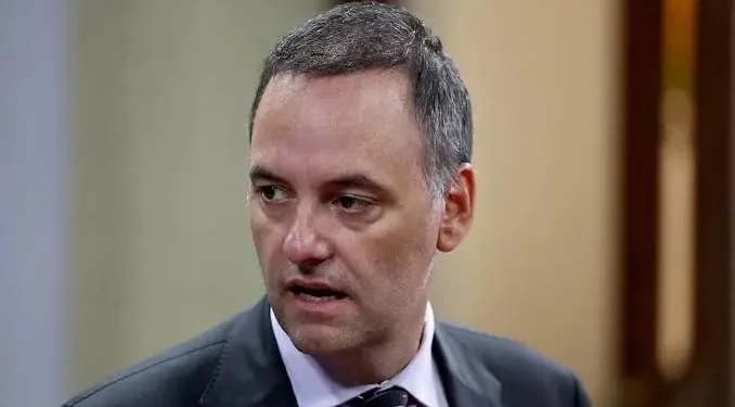 La declaración jurada presentada por Manuel Adorni volvió a encender el debate político.