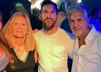 EL PADRE DE LIONEL MESSI REGRESÓ A ROSARIO TRAS SUPERAR SU CUADRO MÉDICO.