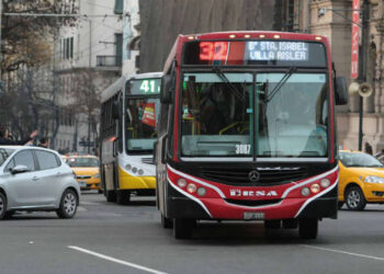 La UTA amenaza con un paro tras el fracaso de una nueva audiencia salarial.