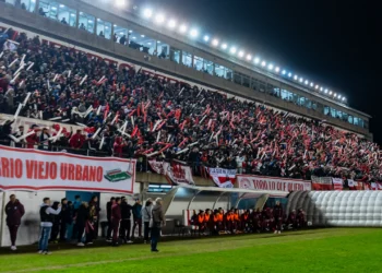 Morón y Ferro jugarán con público visitante en el Francisco Urbano.