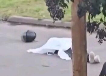 Un policía mató a un presunto motochorro durante un intento de robo en Lomas de Zamora.