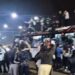 La Matanza: un joven cayó del techo de un colectivo de la Linea 180 durante los festejos por la Selección Argentina y sufrió múltiples fracturas.