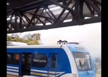 Un tren de la línea Mitre sufrió un arco voltaico en la estación 3 de Febrero.