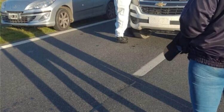 Investigan el homicidio de un joven de 28 años hallado muerto dentro de su auto en la Ruta Provincial 63, que pertenecía a la Localidad de San Miguel .