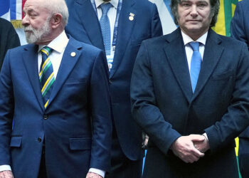 Brasil llamó a consultas a su embajador en Argentina tras las declaraciones de Javier Milei sobre Lula.
