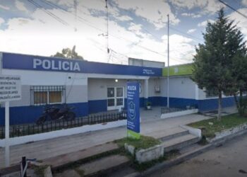 LA MATANZA Una oficial de la Policía de la Ciudad murió el pasado sábado tras sufrir un disparo con su arma reglamentaria en la puerta de una comisaría del barrio San Carlos.