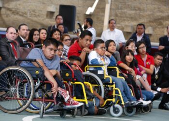 Prestadores de discapacidad denuncian demoras en los pagos y el incumplimiento de la Ley de Emergencia.
