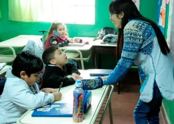 AUMENTO PARA LOS  DOCENTES DE GRAN BUENOS AIRES.