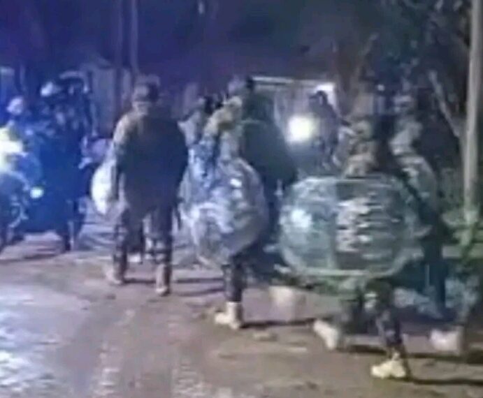 Florencio Varela: incendiaron una vivienda señalada como presunto punto de venta de drogas tras un doble crimen