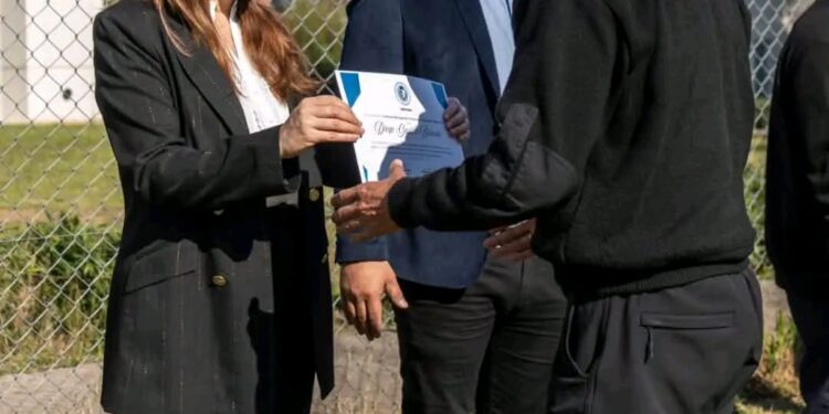 Moreno : Celebramos el egreso y la incorporación de 70 nuevos agentes a la Guardia Urbana Municipal.