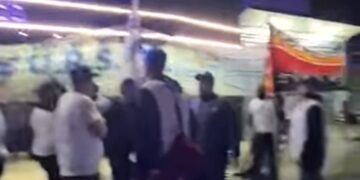 Trabajadores de seguridad marcharon frente a Tropitango por un reclamo salarial
