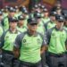 El CPC de Hurlingham suma nuevos agentes equipados con armas Byrna y bastones tonfa.