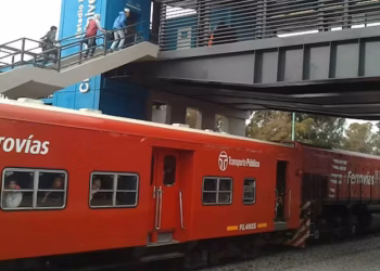 DISPAROS CONTRA UN TREN DEL BELGRANO NORTE EN TIERRAS ALTAS