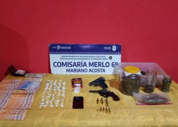 CAYO LA MOROCHA Y PATO EN BUNKER DE DROGAS EN MERLO .