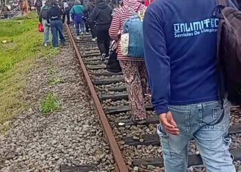 Accidente en el Tren Sarmiento: una mujer fue embestida en San Antonio de Padua y hay demoras
