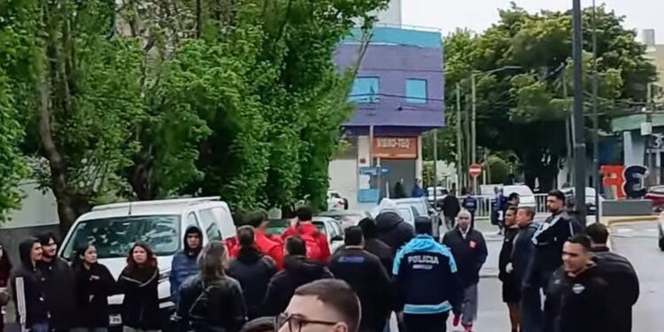 Chacarita perdió ante Almagro y dejó dudas tras la derrota por 2 a 1