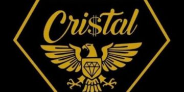 Cristal abrió sus puertas en Santos Tesei y convocó a más de 1.300 clientes