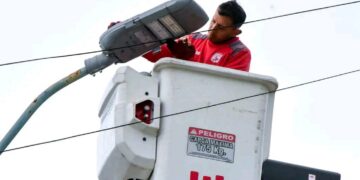 Morón continúa renovando el alumbrado público con tecnología LED