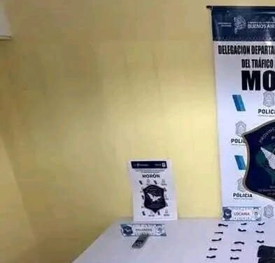 Hurlingham: tres detenidos por vender cocaína en viviendas del Barrio Mitre; una de ellas violaba arresto domiciliario