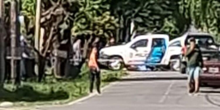 TRAGEDIA EN DEL VISO: UN MUERTO Y UN HERIDO GRAVE TRAS UN CHOQUE ENTRE UNA MOTO Y UN VEHÍCULO