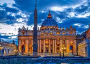El Vaticano confirmó que el papa León XIV tiene cáncer de pulmón y que le extirparon el lóbulo inferior derecho
