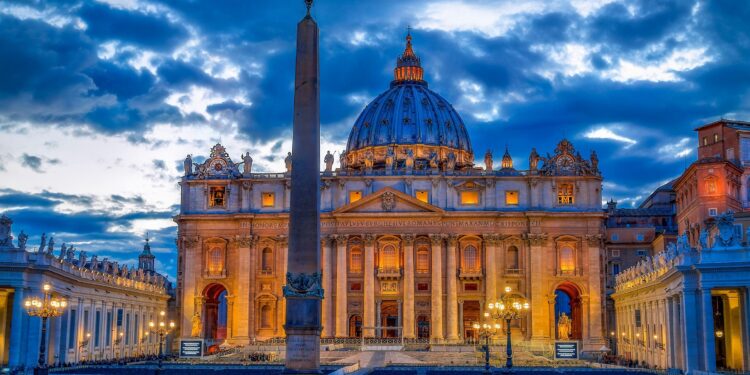 El Vaticano confirmó que el papa León XIV tiene cáncer de pulmón y que le extirparon el lóbulo inferior derecho